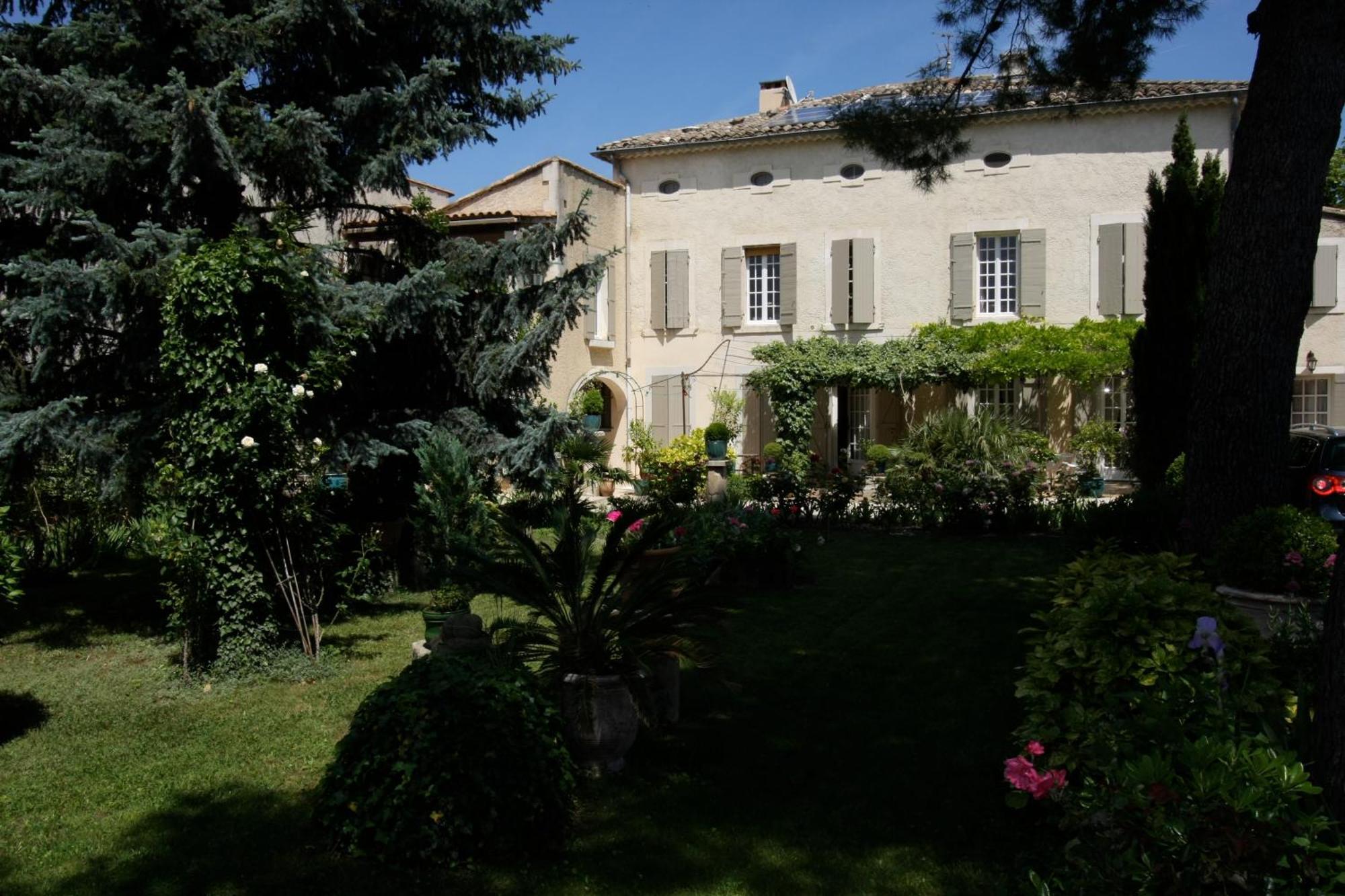 דירות Saint-Rémy-de-Provence Mas Alpilles Soleil מראה חיצוני תמונה