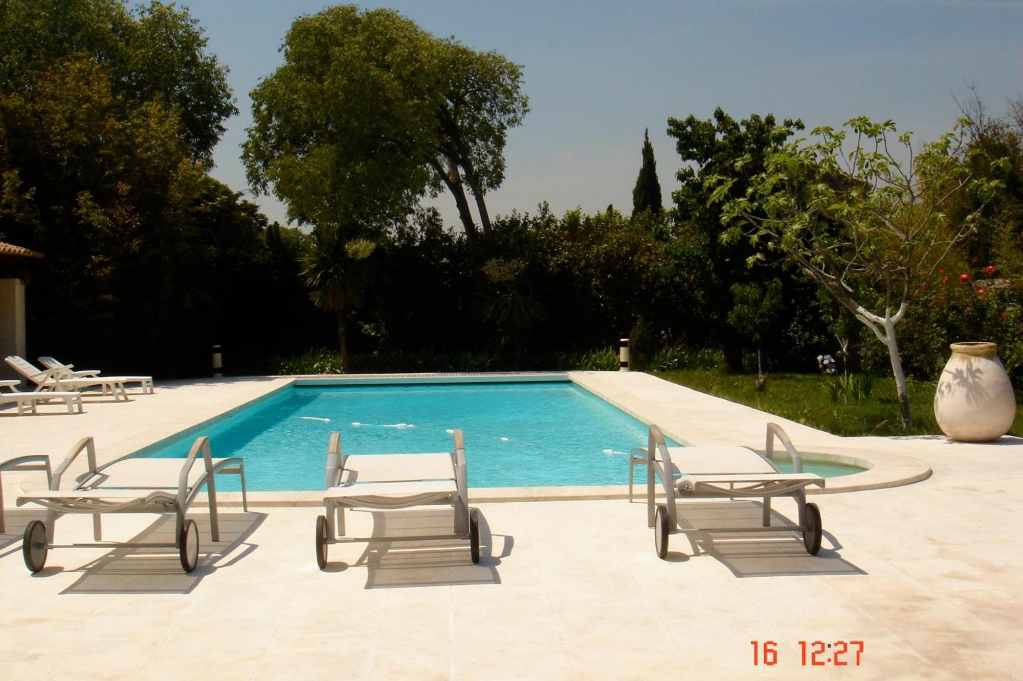 דירות Saint-Rémy-de-Provence Mas Alpilles Soleil מראה חיצוני תמונה